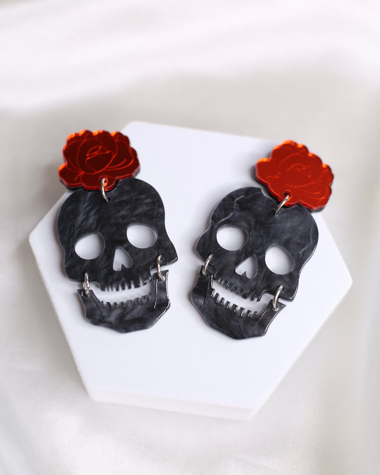 Calavera con Rosa